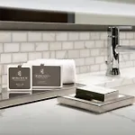 Silver Cloud Hotel - Portland